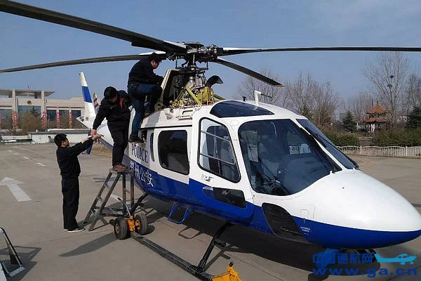 阿古斯特aw119直升机